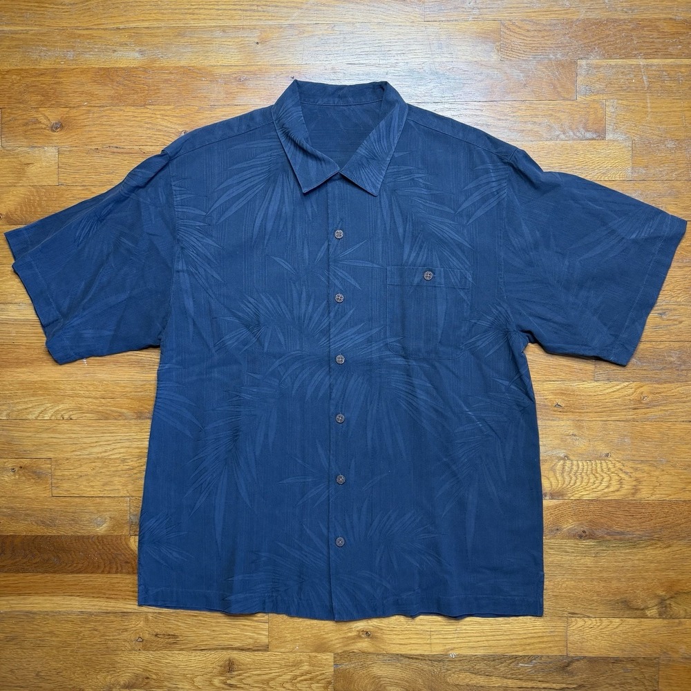 Tommy Bahama 100% Silk Hawaiian Black Palm Leaf Embossed Camp Shirt Men Sz LG